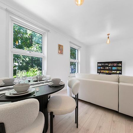 شقة Stylish Flat Near Tower Bridge & London Bridge المظهر الخارجي الصورة
